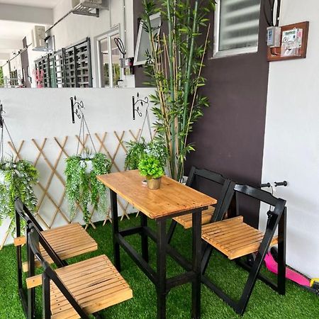 Mieda Rizqi Homestay Kampong Melayu Changkat Larah Экстерьер фото