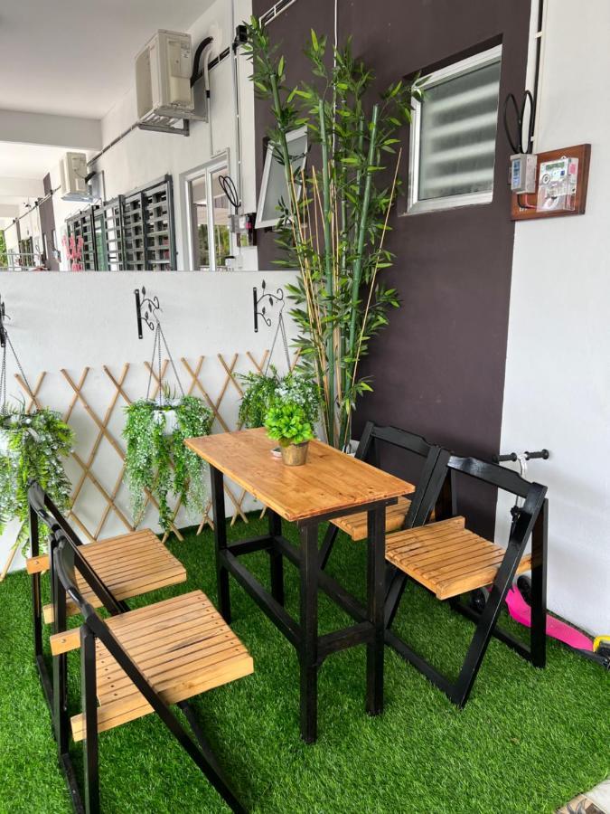 Mieda Rizqi Homestay Kampong Melayu Changkat Larah Экстерьер фото