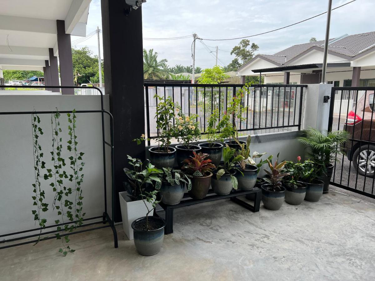 Mieda Rizqi Homestay Kampong Melayu Changkat Larah Экстерьер фото