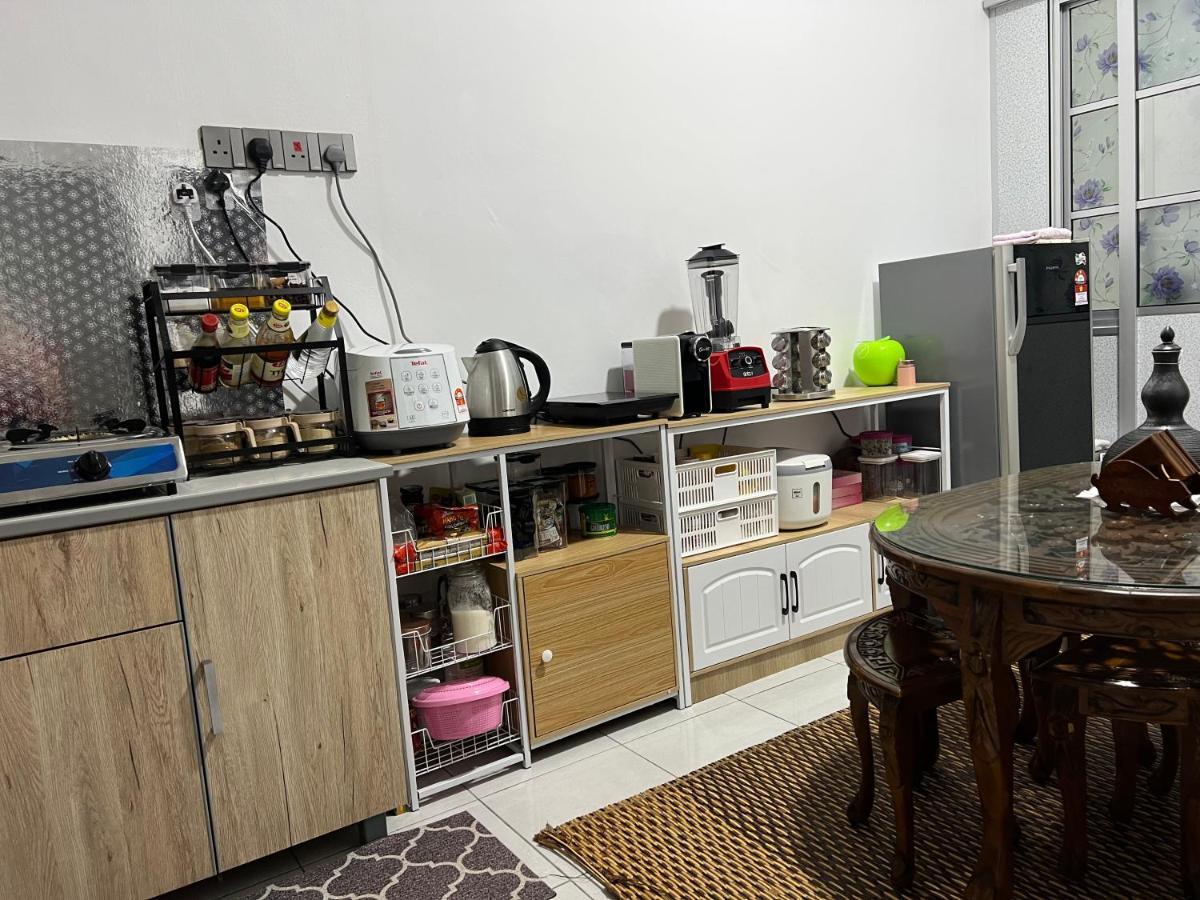 Mieda Rizqi Homestay Kampong Melayu Changkat Larah Экстерьер фото
