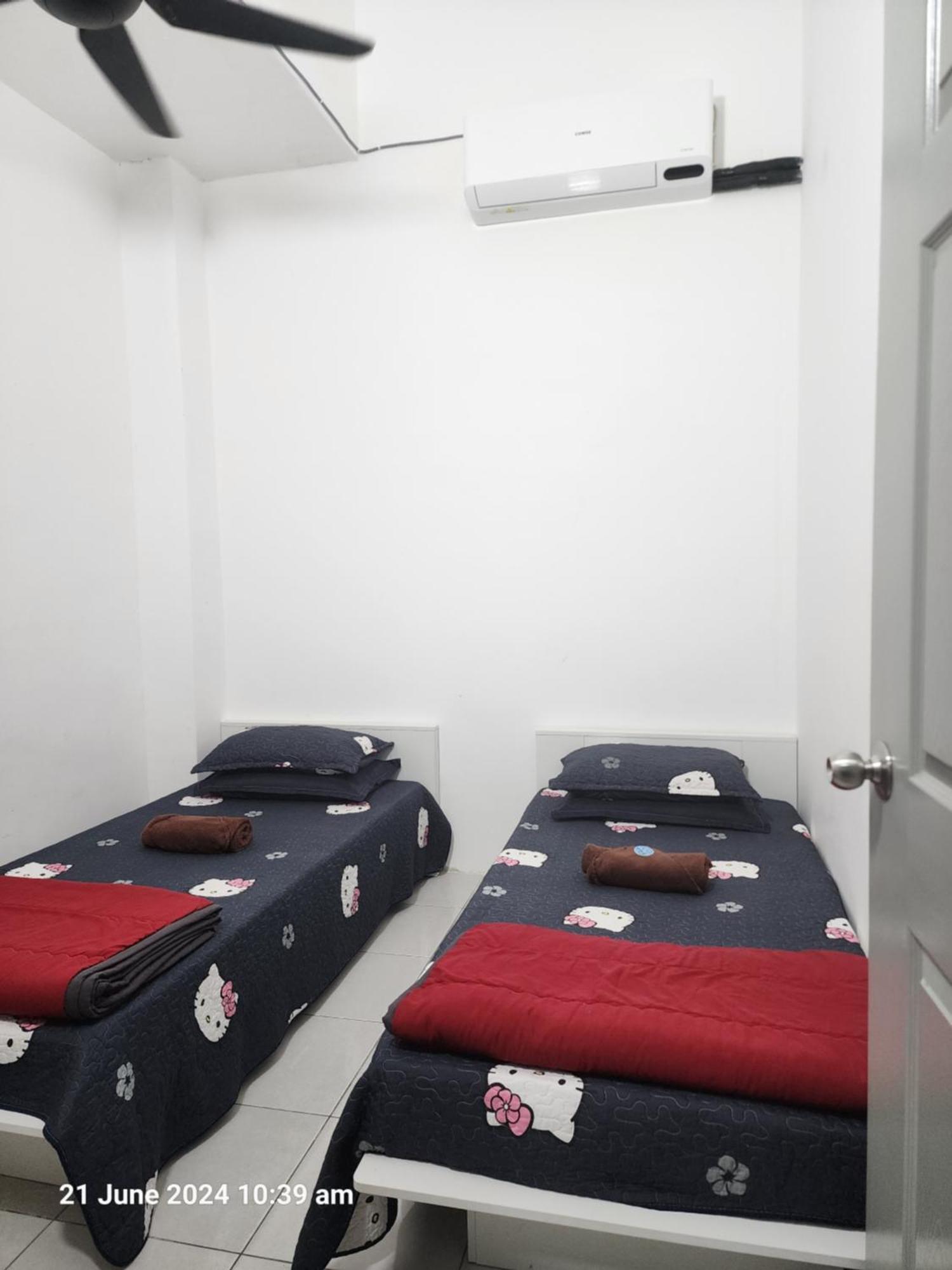 Mieda Rizqi Homestay Kampong Melayu Changkat Larah Экстерьер фото